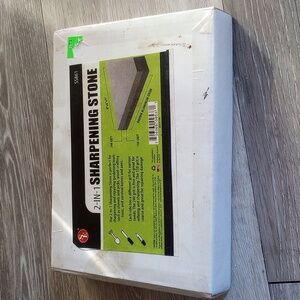 2-in-1 Sharpening Stone